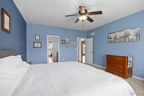 Bedroom - 923 Saint Nicholas Dr, O'fallon, IL 62269 photo 2 of 8