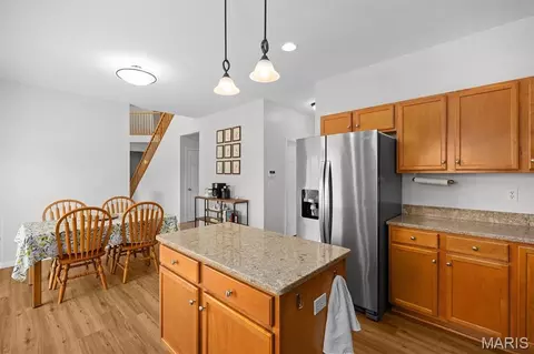 Kitchen - 923 Saint Nicholas Dr, O'fallon, IL 62269 photo 3 of 3
