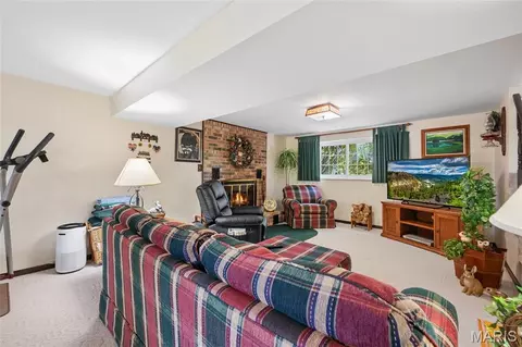 Living - 3425 Tenbrook Rd, Arnold, MO 63010 photo 2 of 3