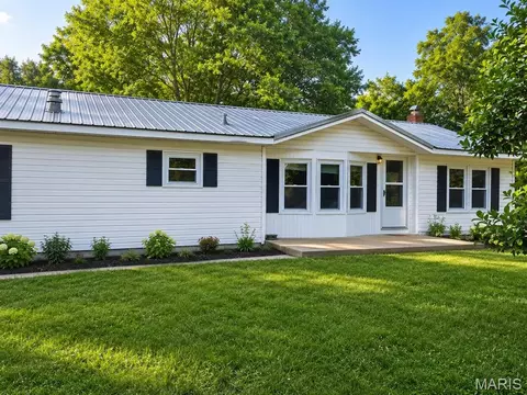 15246 Cannon Mines Rd, Cadet, MO 63630