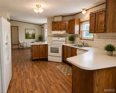 Kitchen - 15246 Cannon Mines Rd, Cadet, MO 63630 photo 1 of 1
