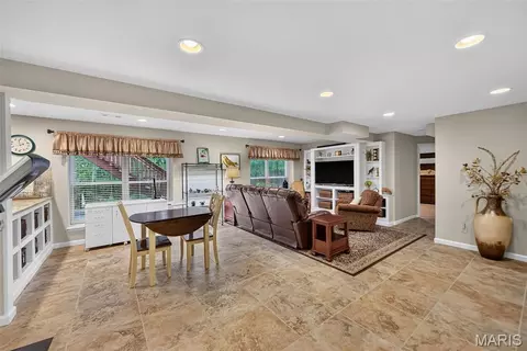 Other - 730 Longfellow Cir, O'fallon, MO 63366 photo 11 of 13