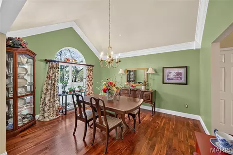 Dining - 730 Longfellow Cir, O'fallon, MO 63366 photo 4 of 6