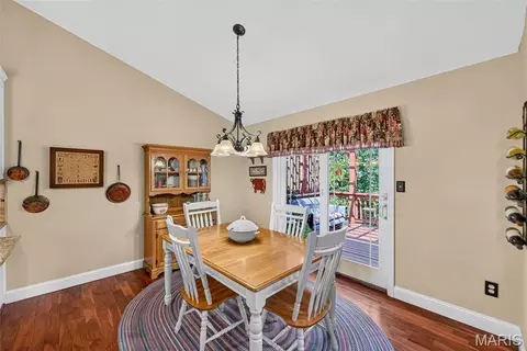 Dining - 730 Longfellow Cir, O'fallon, MO 63366 photo 1 of 6