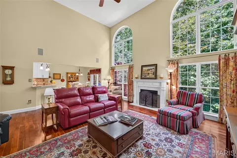 Living - 730 Longfellow Cir, O'fallon, MO 63366 photo 1 of 3