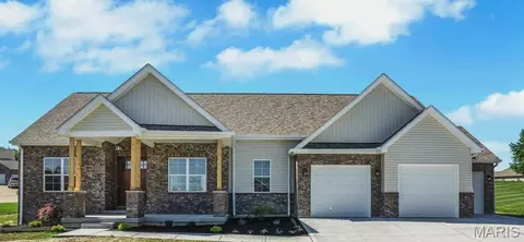 310 Red Wing Ct, Troy, MO 63379