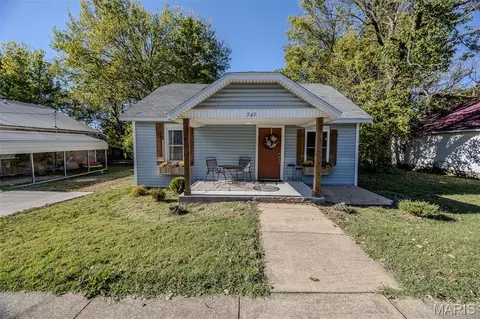 545 W Pierce St, Lebanon, MO 65536