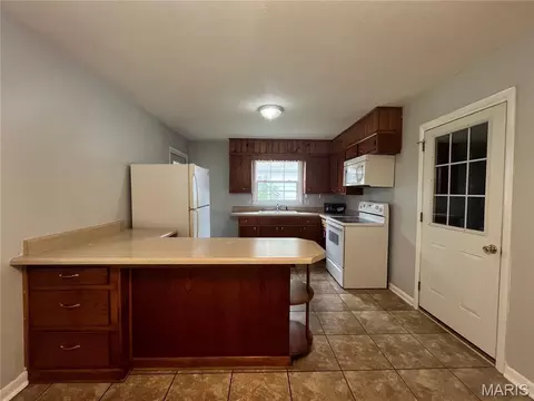 Kitchen - 107 E 6th St, Dixon, MO 65459 photo 3 of 5