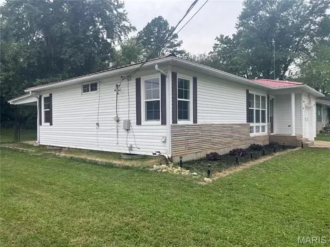 Other - 107 E 6th St, Dixon, MO 65459 photo 2 of 7