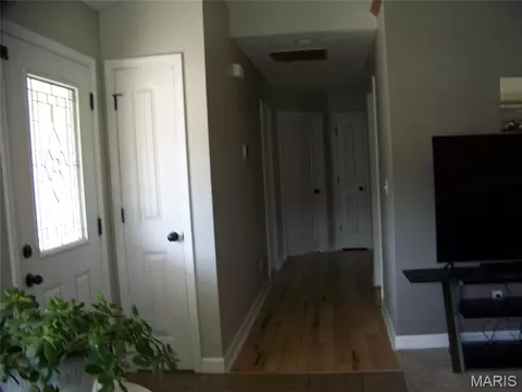 Entry Way - 20990 Hideaway Ln, Saint Robert, MO 65584 photo 1 of 2