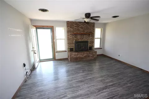 Living - 108 Eric St, Fredericktown, MO 63645 photo 2 of 2