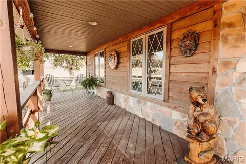 25301 N Highway 133, Richland, MO 65556