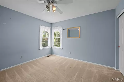 Bedroom - 70 Log Hill Ln, Ballwin, MO 63011 photo 5 of 8