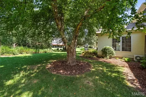 Exterior - 70 Log Hill Ln, Ballwin, MO 63011 photo 9 of 9