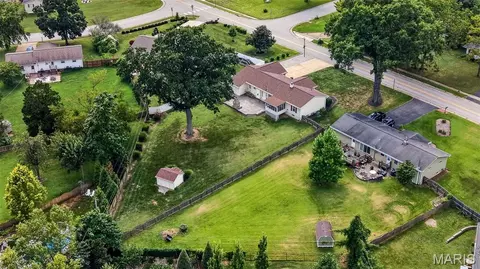 View/Area - 262 W Skyline Dr, Ballwin, MO 63011 photo 3 of 3