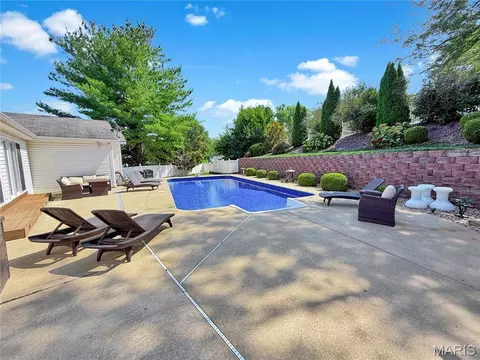 Exterior - 362 Round Tower Dr, Cottleville, MO 63304 photo 6 of 6