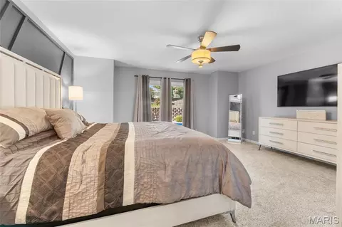 Bedroom - 362 Round Tower Dr, Cottleville, MO 63304 photo 4 of 10