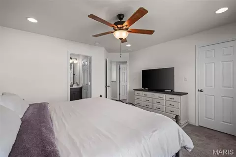 Bedroom - 2203 Windswept Farms Dr, Eureka, MO 63025 photo 4 of 7