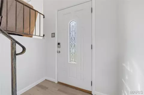 Entry Way - 809 Ron Dr, Fenton, MO 63026 photo 1 of 1