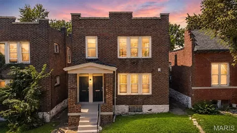3449 Pennsylvania Ave, Saint Louis, MO 63118