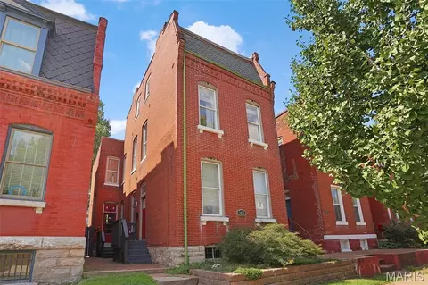3425 Illinois Ave, Saint Louis, MO 63118