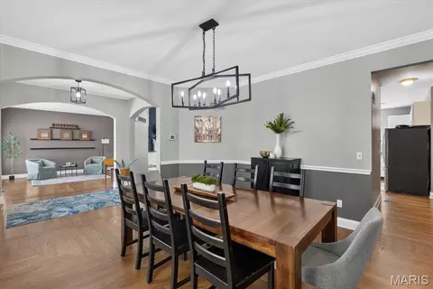Dining - 1028 Stone Spring Ct, Eureka, MO 63025 photo 2 of 3