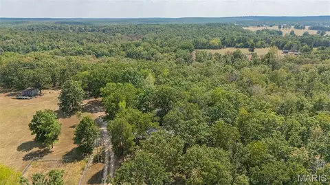 12502 Bell Rd, Roby, MO 65557 photo 39