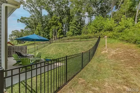 Exterior - 922 Boulder Crest Ct, Eureka, MO 63025 photo 3 of 8