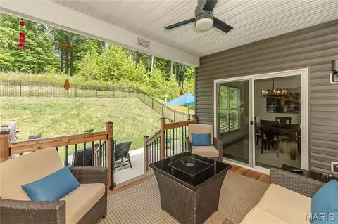 Exterior - 922 Boulder Crest Ct, Eureka, MO 63025 photo 5 of 8