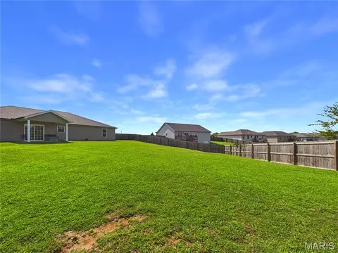 Exterior - 124 Fraser Rdg, Jackson, MO 63755 photo 11 of 13