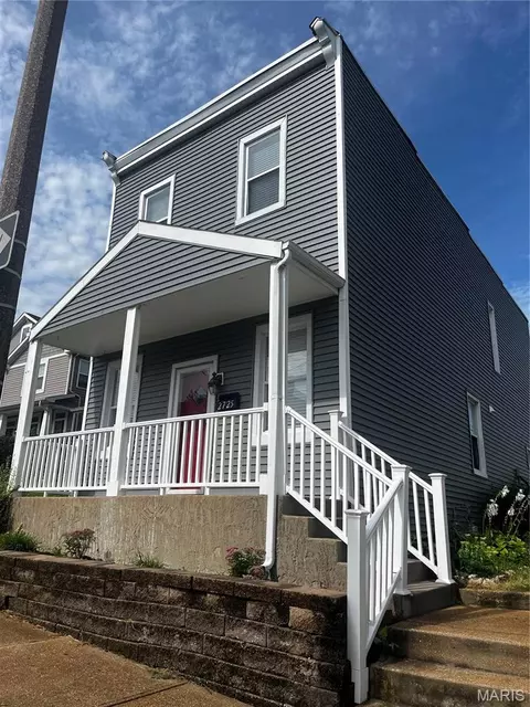 2725 January Ave, Saint Louis, MO 63139