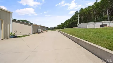 Exterior - 18455 County Road 5310, Rolla, MO 65401 photo 10 of 13