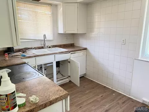 4505 Begg Blvd, Normandy, MO 63121 photo 7
