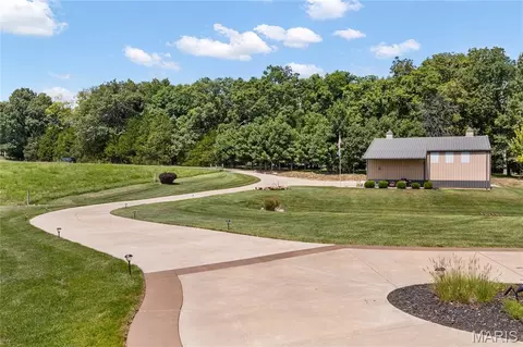 Exterior - 570 Patriotic Trl, Weldon Spring, MO 63304 photo 31 of 34