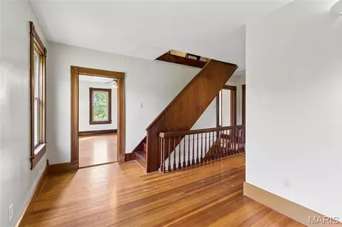 Entry Way - 811 Tom Ginnever Ave, O'fallon, MO 63366 photo 3 of 3