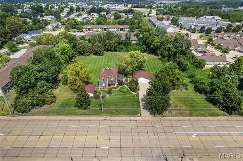 View/Area - 811 Tom Ginnever Ave, O'fallon, MO 63366 photo 2 of 3