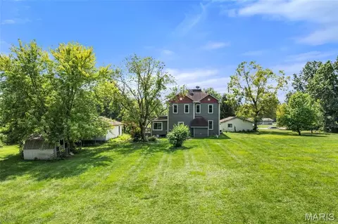 Exterior - 811 Tom Ginnever Ave, O'fallon, MO 63366 photo 7 of 11