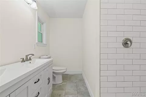 Bath - 1778 Terrace Dr, Arnold, MO 63010 photo 1 of 5