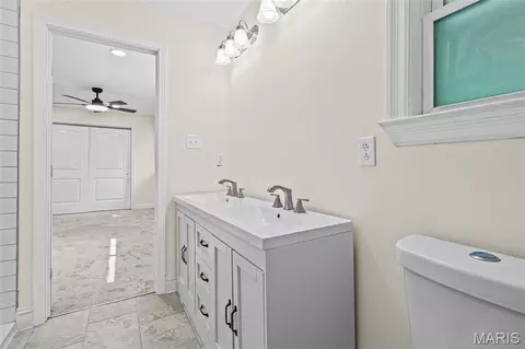 Bath - 1778 Terrace Dr, Arnold, MO 63010 photo 2 of 5