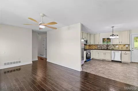 Living - 1778 Terrace Dr, Arnold, MO 63010 photo 5 of 6