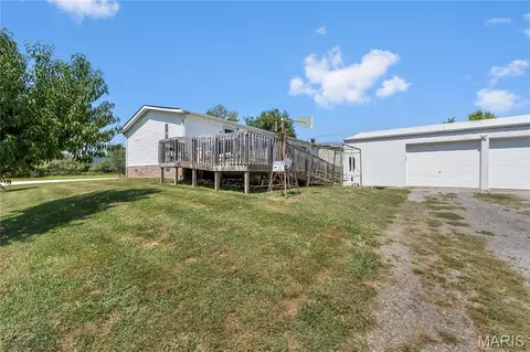 114 Hickory Dr, Jackson, MO 63755 photo 4