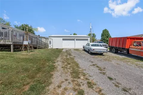 114 Hickory Dr, Jackson, MO 63755 photo 5