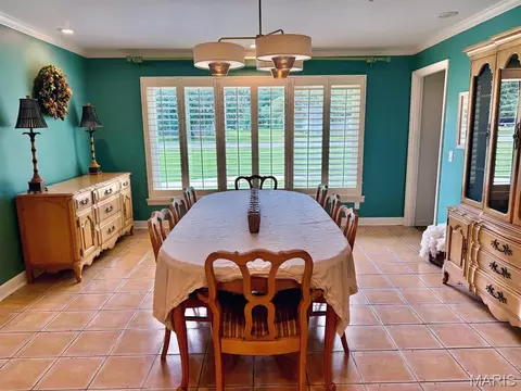 Dining - 908 W Bain St, Dexter, MO 63841 photo 2 of 2