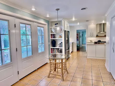Kitchen - 908 W Bain St, Dexter, MO 63841 photo 6 of 6