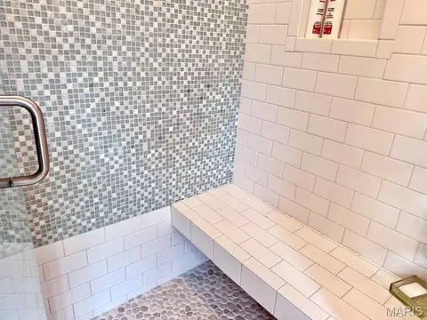 Bath - 908 W Bain St, Dexter, MO 63841 photo 5 of 5