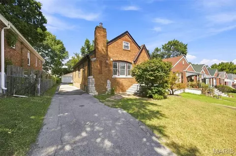 Exterior - 8523 Philo Ave, Affton, MO 63123 photo 2 of 11