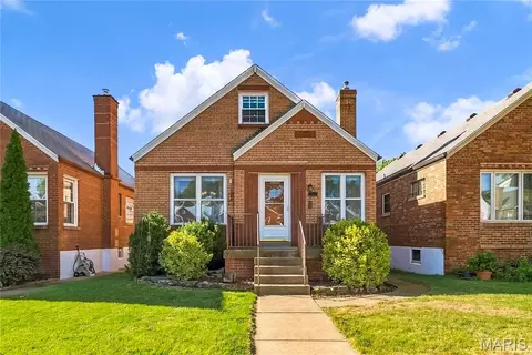 5734 Potomac St, Saint Louis, MO 63139