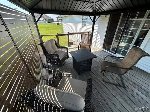 Exterior - 1425 Jennifer Dr, Jackson, MO 63755 photo 9 of 14