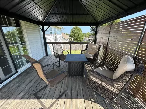 Exterior - 1425 Jennifer Dr, Jackson, MO 63755 photo 7 of 14
