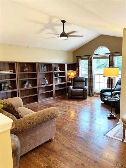 Living - 1425 Jennifer Dr, Jackson, MO 63755 photo 1 of 2